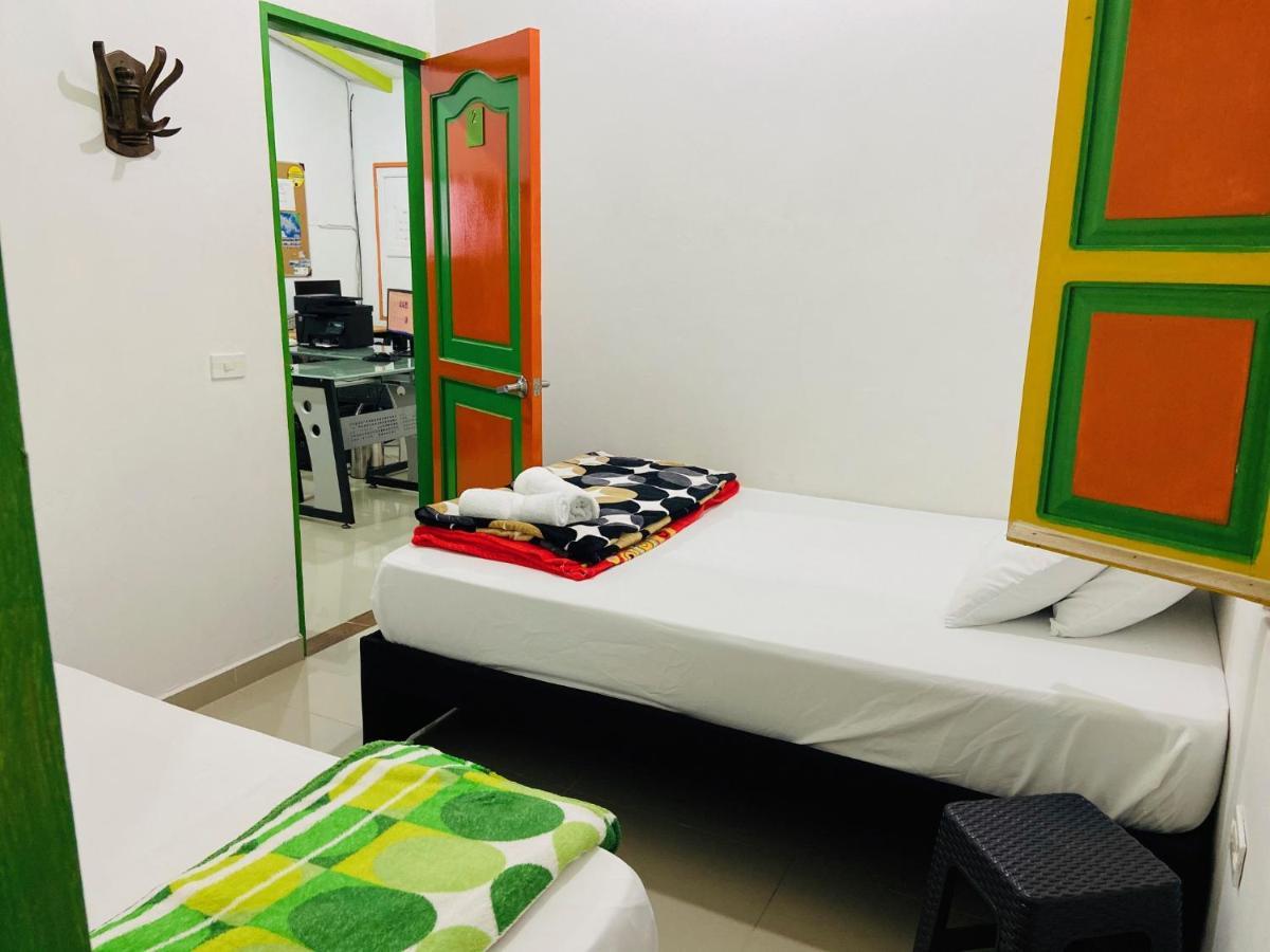 Casa Hostal Las Palmeras Guatapé 외부 사진